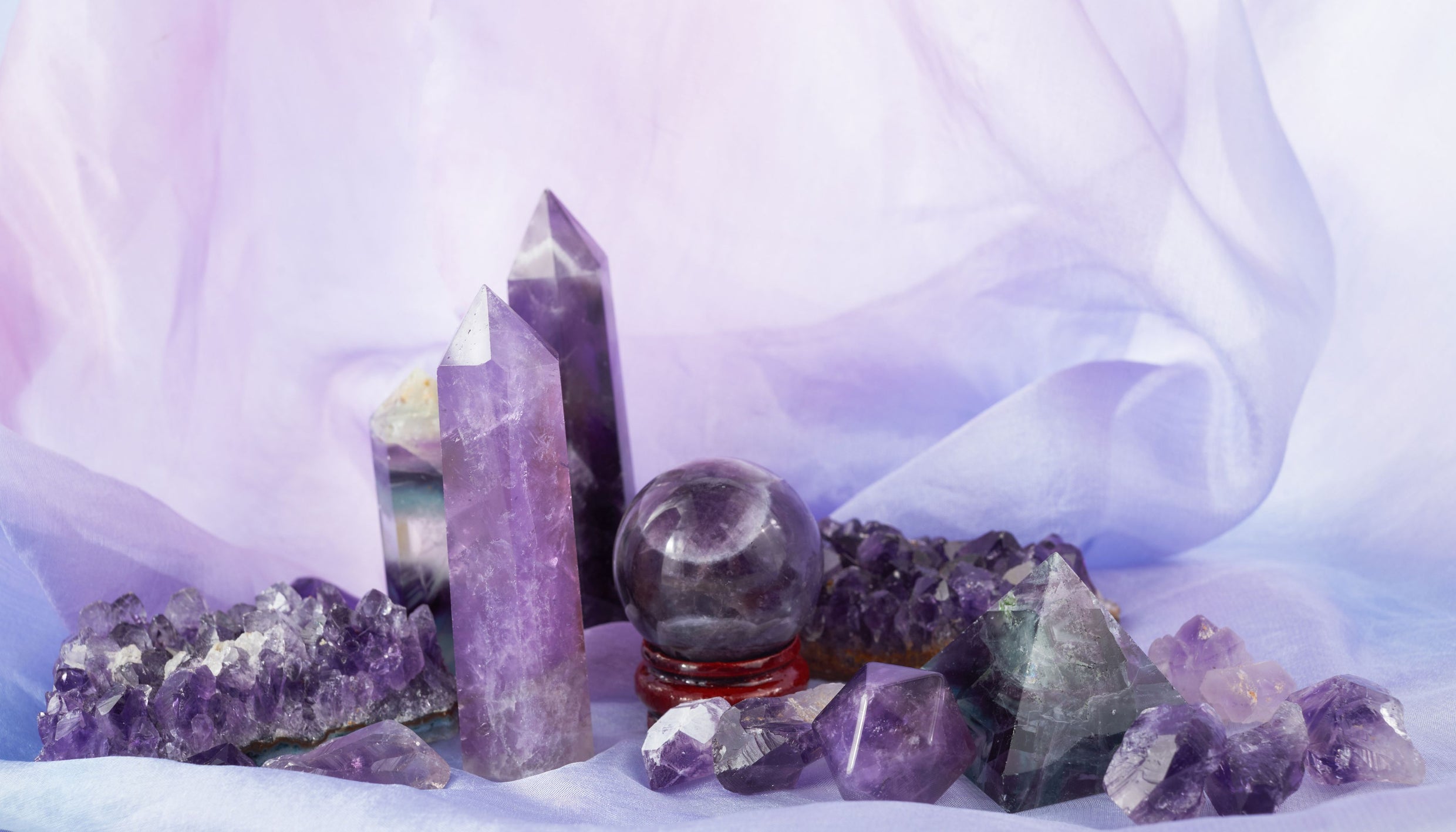 Unlocking the Power of Crystals: How Amethyst Key Chains Enhance Your Mood