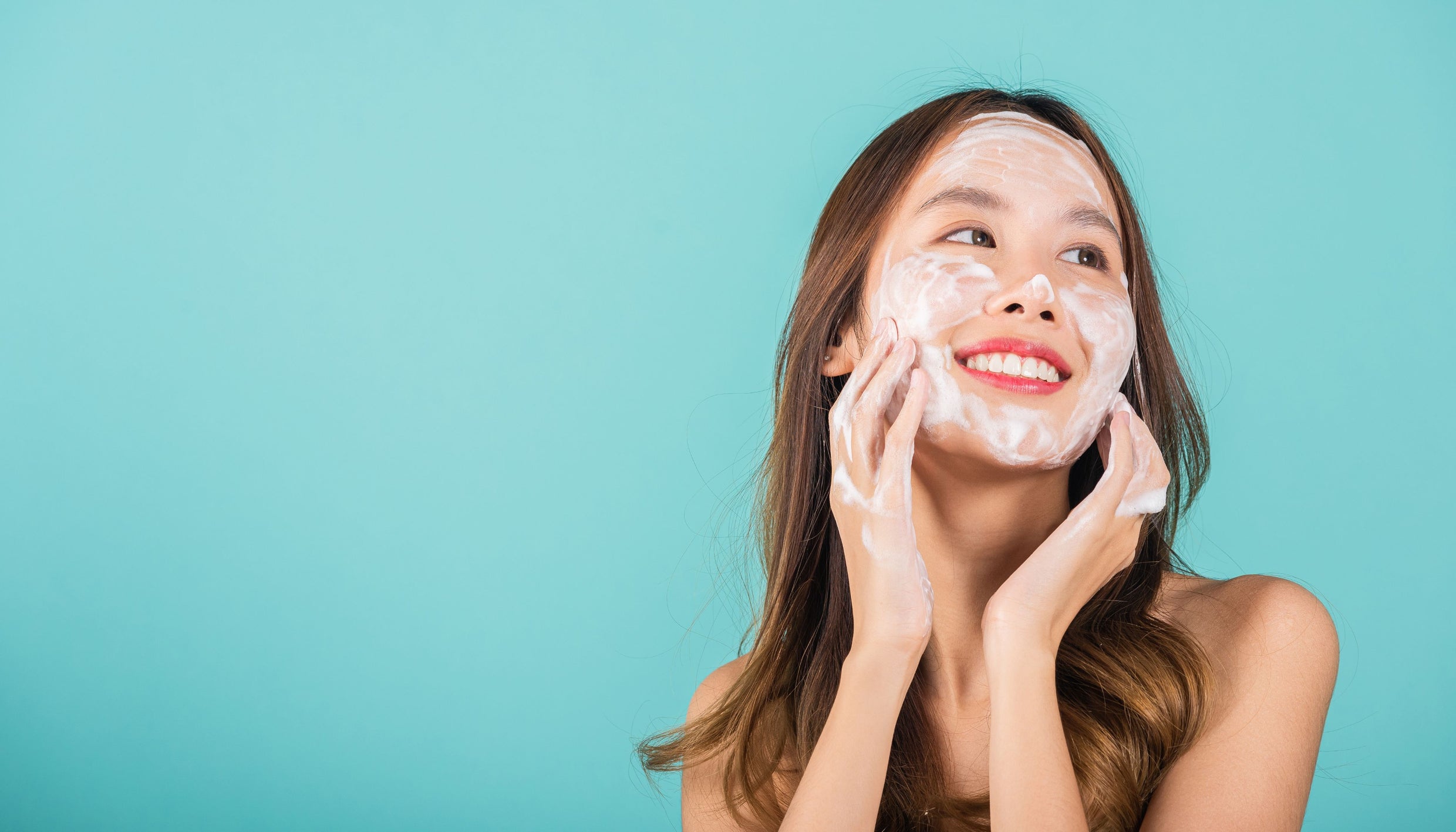 The Benefits of Using a Premium Body Cleanser