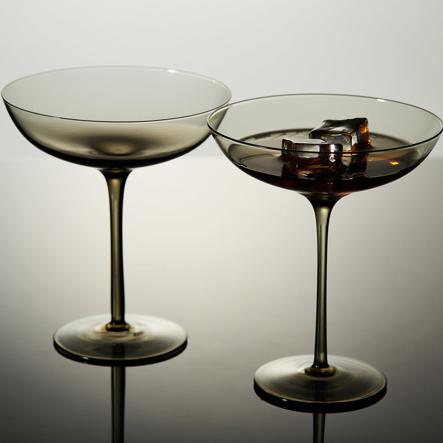 Berkware Set of 2 Luxurious and Elegant Coupe Cocktail Glass