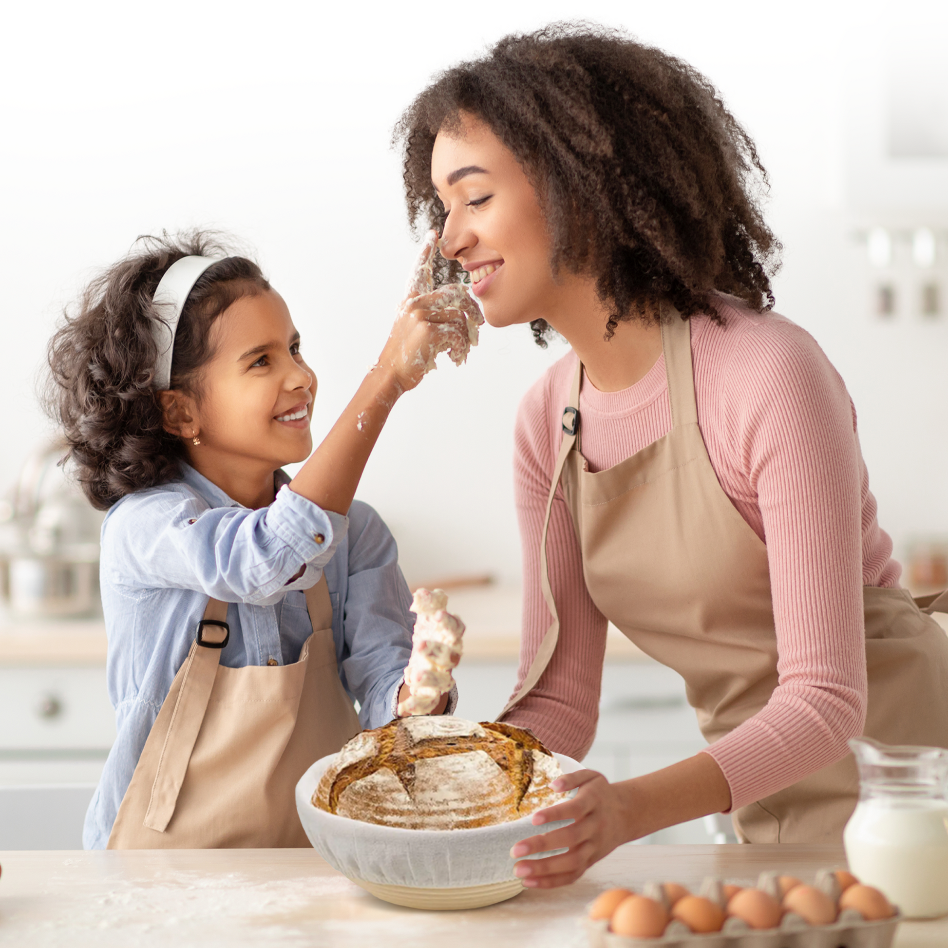 Cheer Collection 2-Piece Bread Proofing Basket Set – Premium Round Rattan Sourdough Banneton Kit with Essential Baking Tools