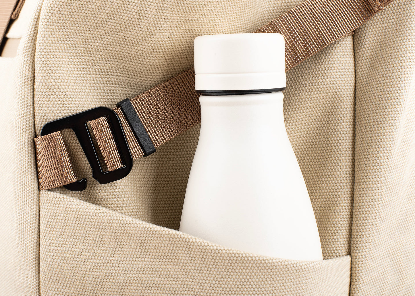 Nomad - The 3-in-1 expandable hemp backpack for nomads