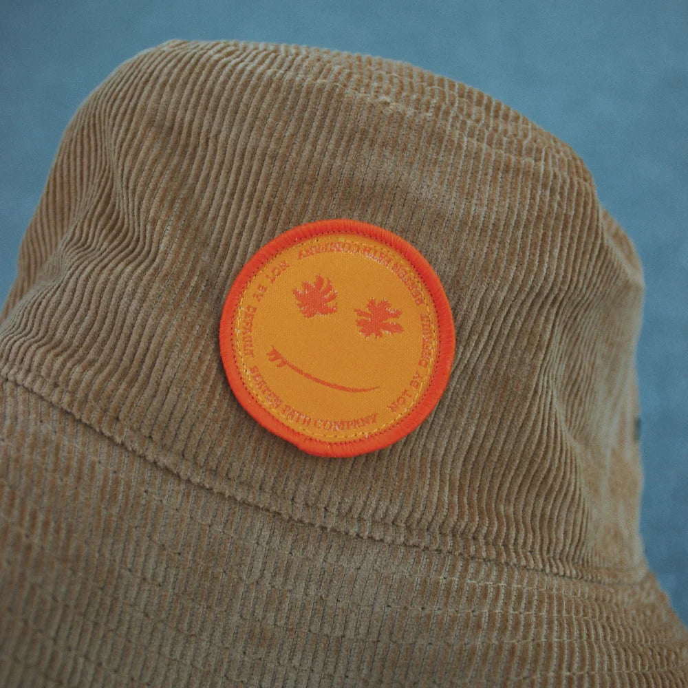 TAN BUCKET HAT