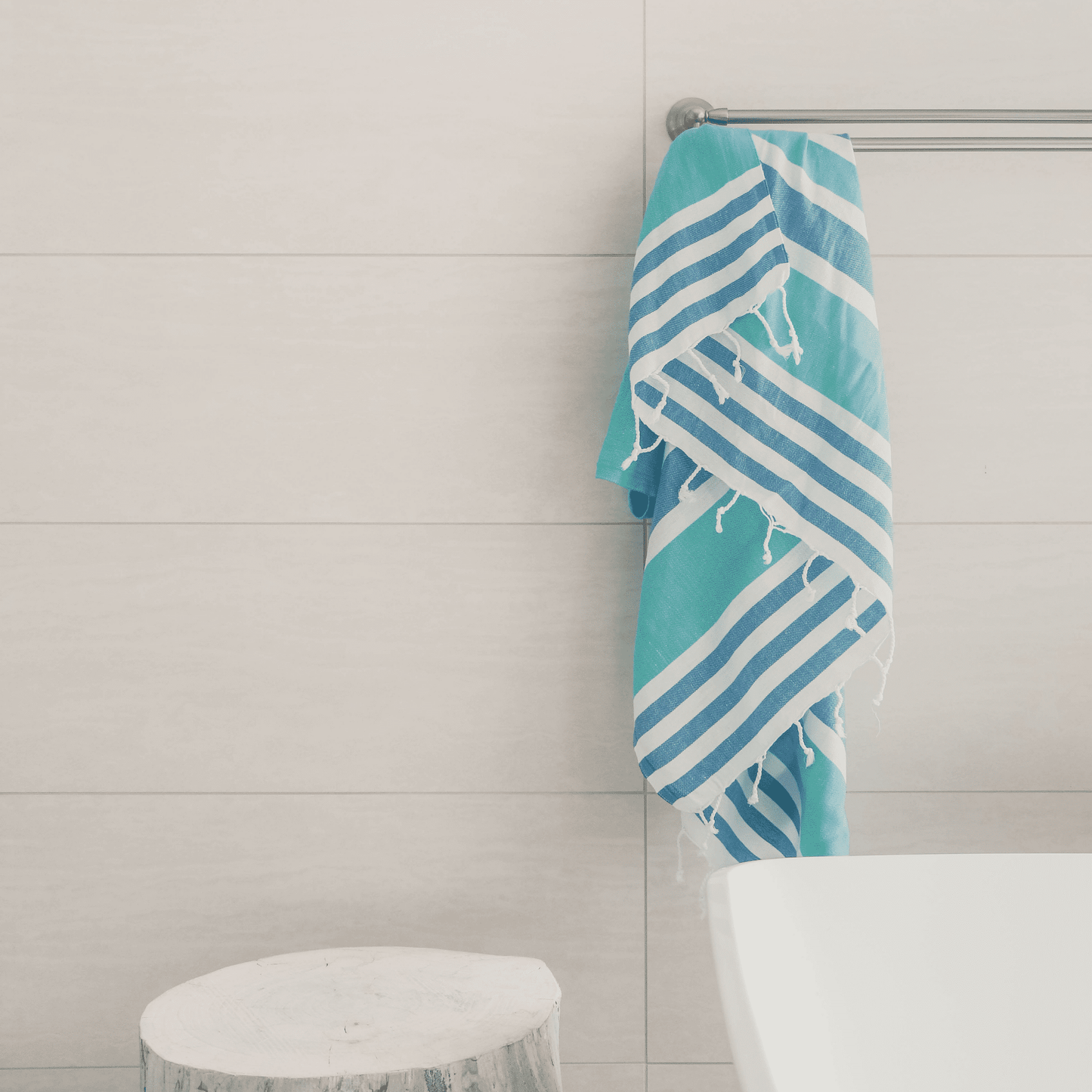 Ariel Towel by POKOLOKO