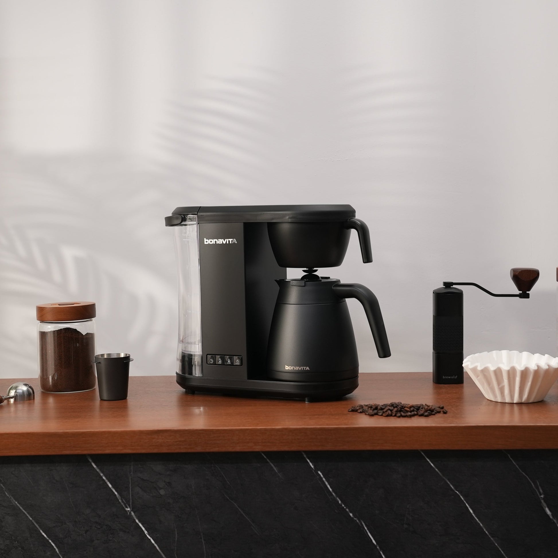 Enthusiast 8-Cup Drip Coffee Brewer with 1.3L Thermal or Glass Carafe