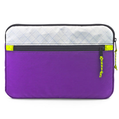 Ally - Laptop Case by Flowfold