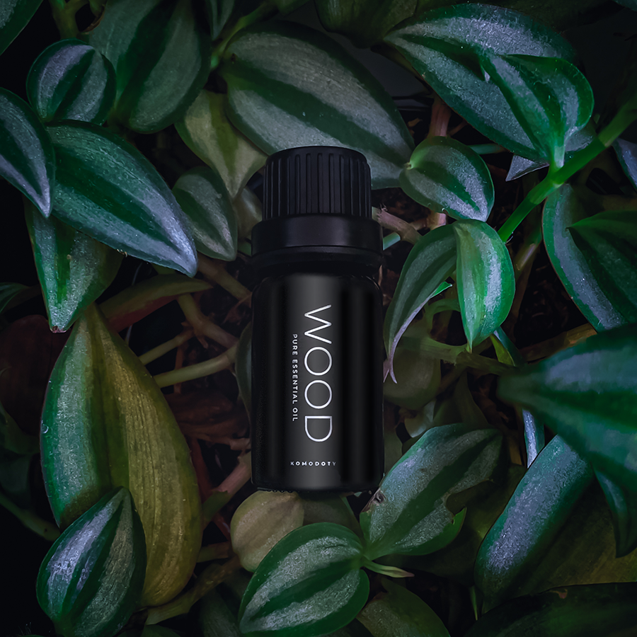 Wood Essential Oil by Komodoty