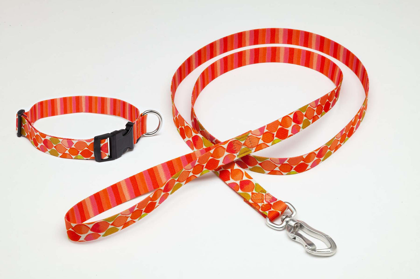 Seawoof Dog Leash Pink Paints Print