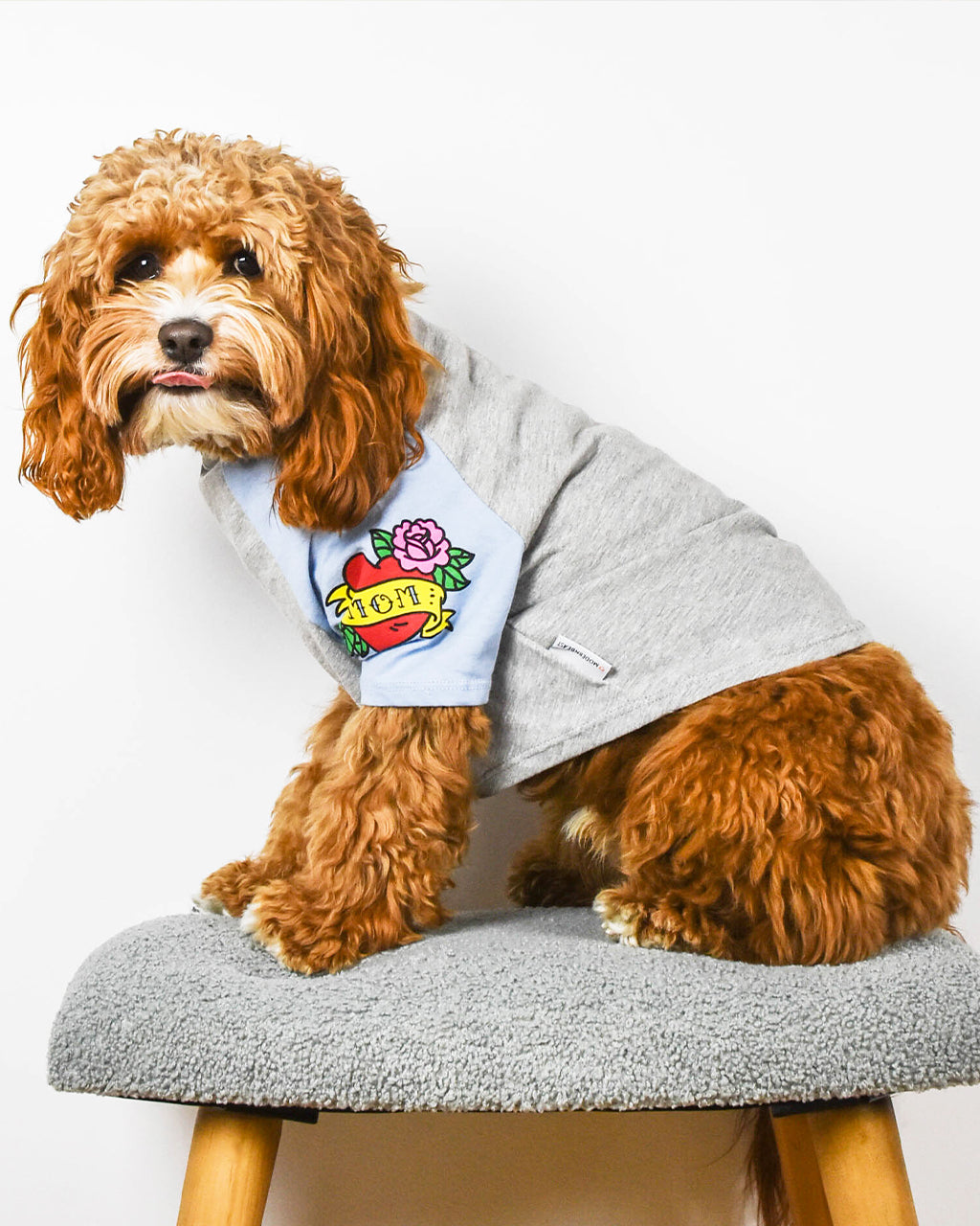 Tee with mom or dad tattoo on sleeve for dogs and cats. XS - XL Blue