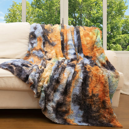 Cheer Collection Faux Fur Throw Blanket for Couch, Beds, Bedroom and Living Room