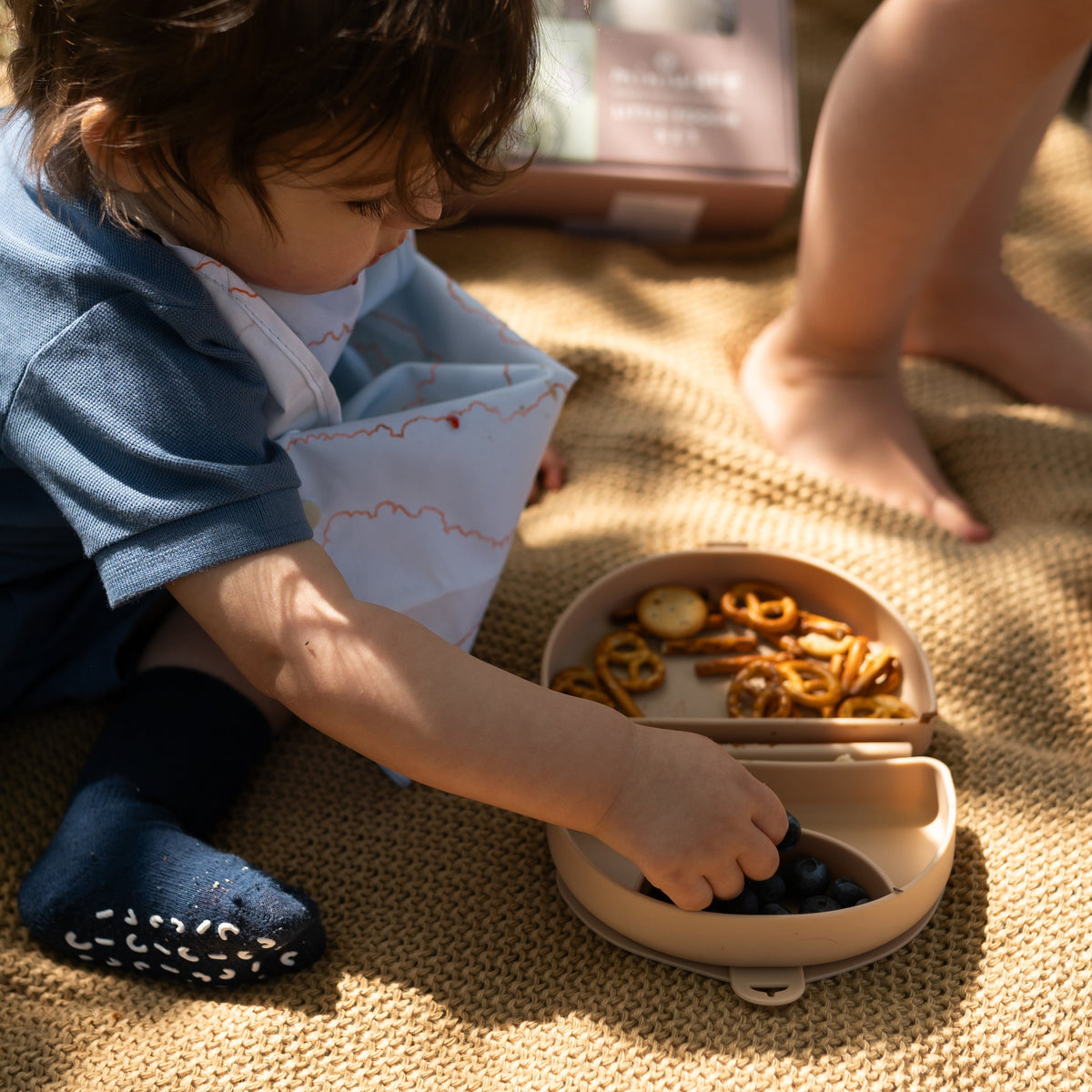 Sili Mini Go: Silicone Travel Meal Set - Golden Boost by Miniware