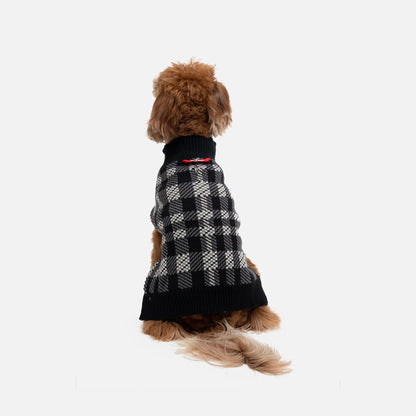 Theo Dog Sweater – Sherpa-Lined Plaid Design