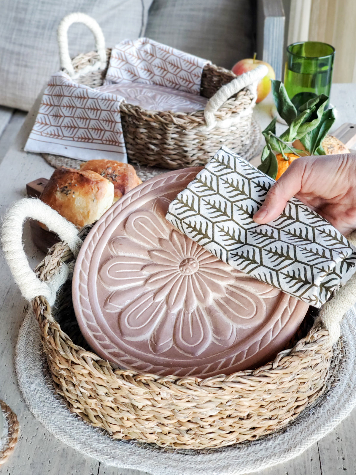 Bread Warmer & Basket - Vintage Flower