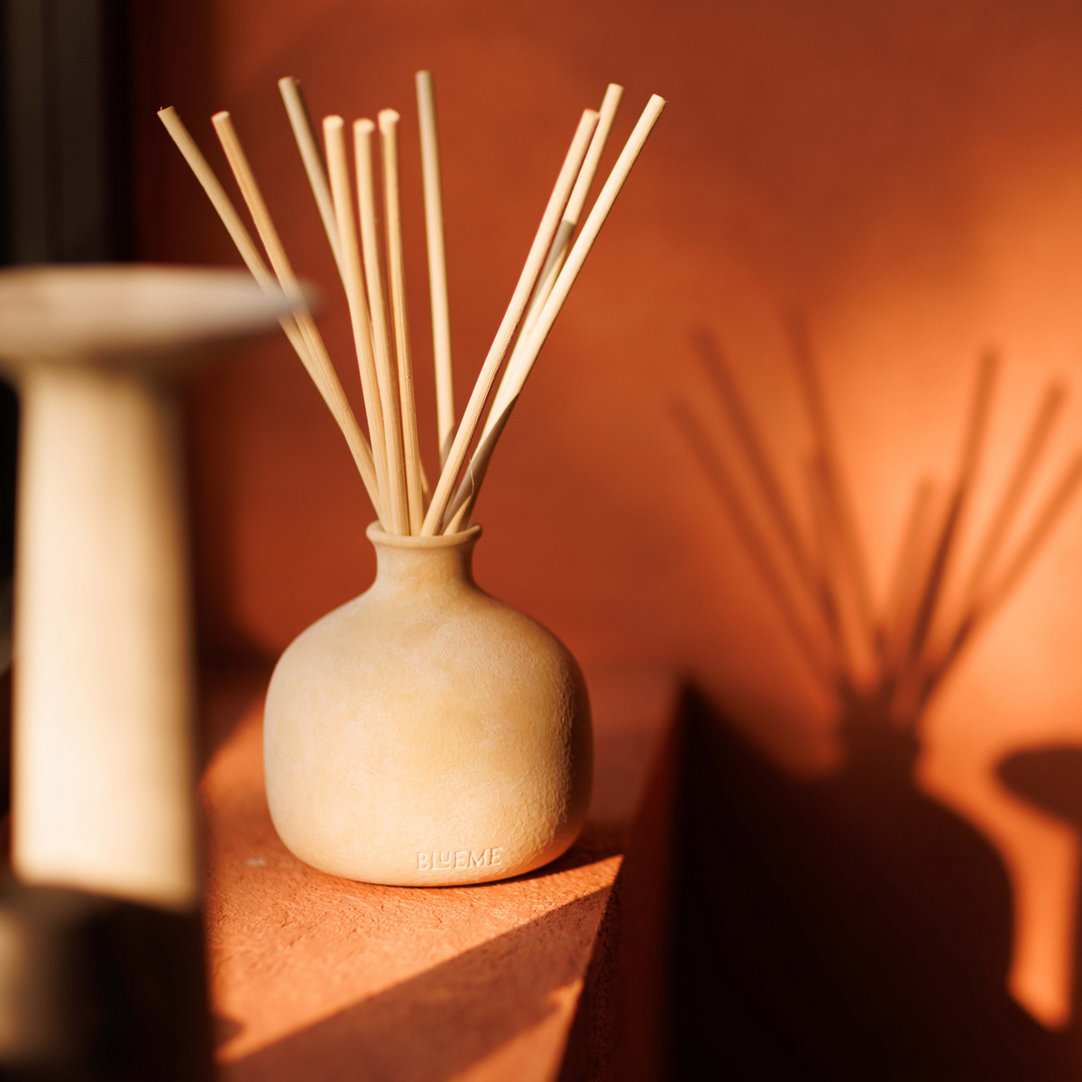 Calm Refillable Diffuser Osmanthus & Sandalwood