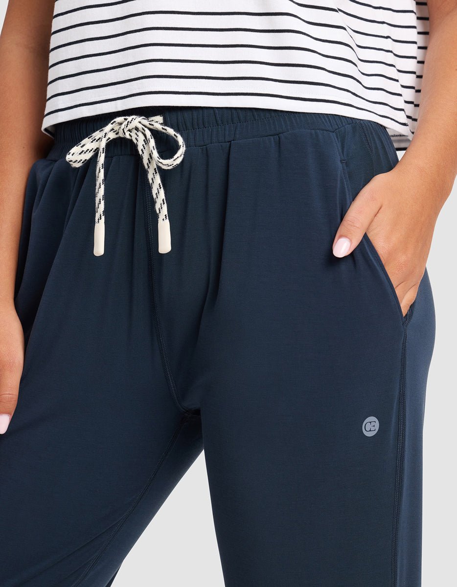 Women's Studio Jogger