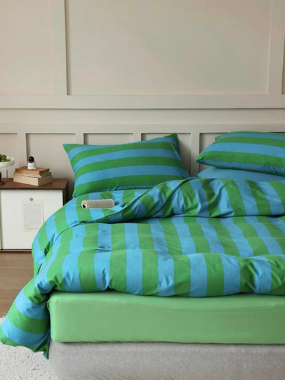 Dopamine Stripe Duvet Set With Pillowcases & Fitted Sheet