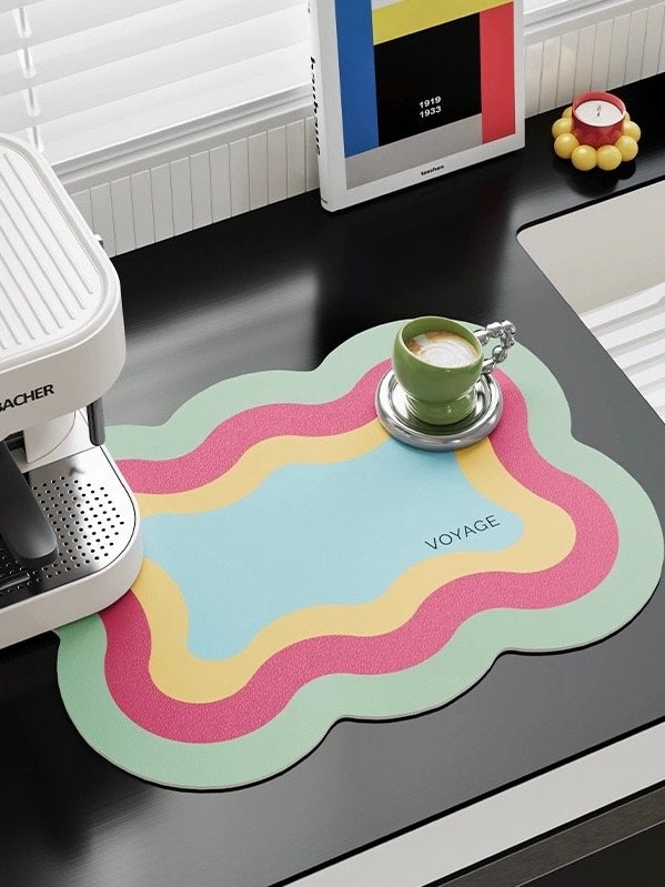 Dopamine Scalloped-edge Placemat Set Of 4 Pcs for Whimsical Table Setting