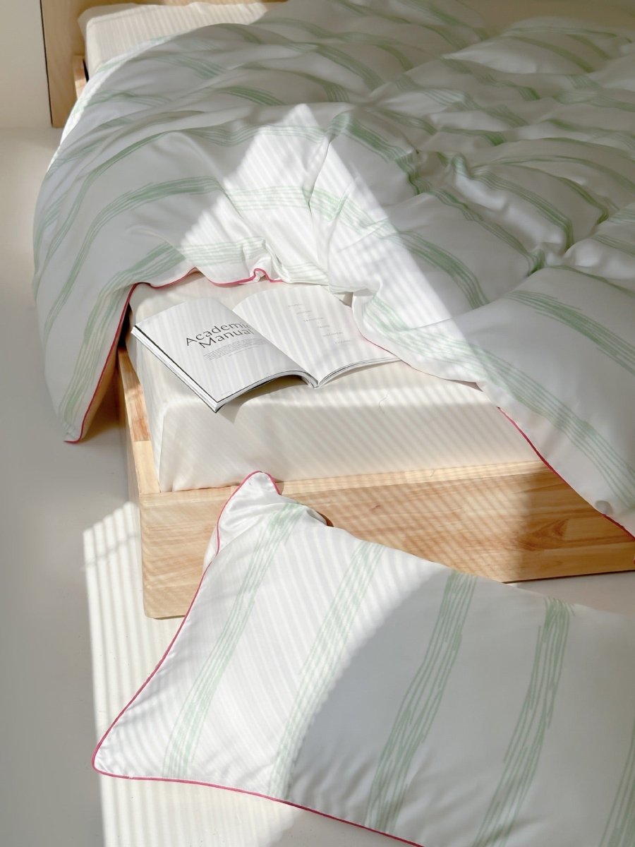Elegant Coastal Pastel Stripe Silky Smooth Tencel Lyocell Duvet Cover Set -  Queen Size