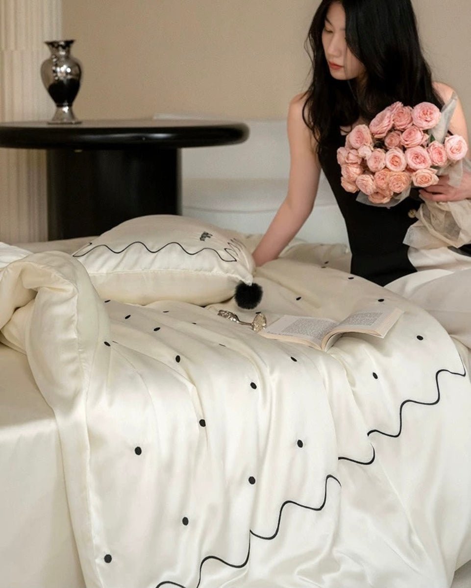 Elegant Retro Silky Smooth Cooling Tencel Lyocell Queen Size Duvet Cover Set