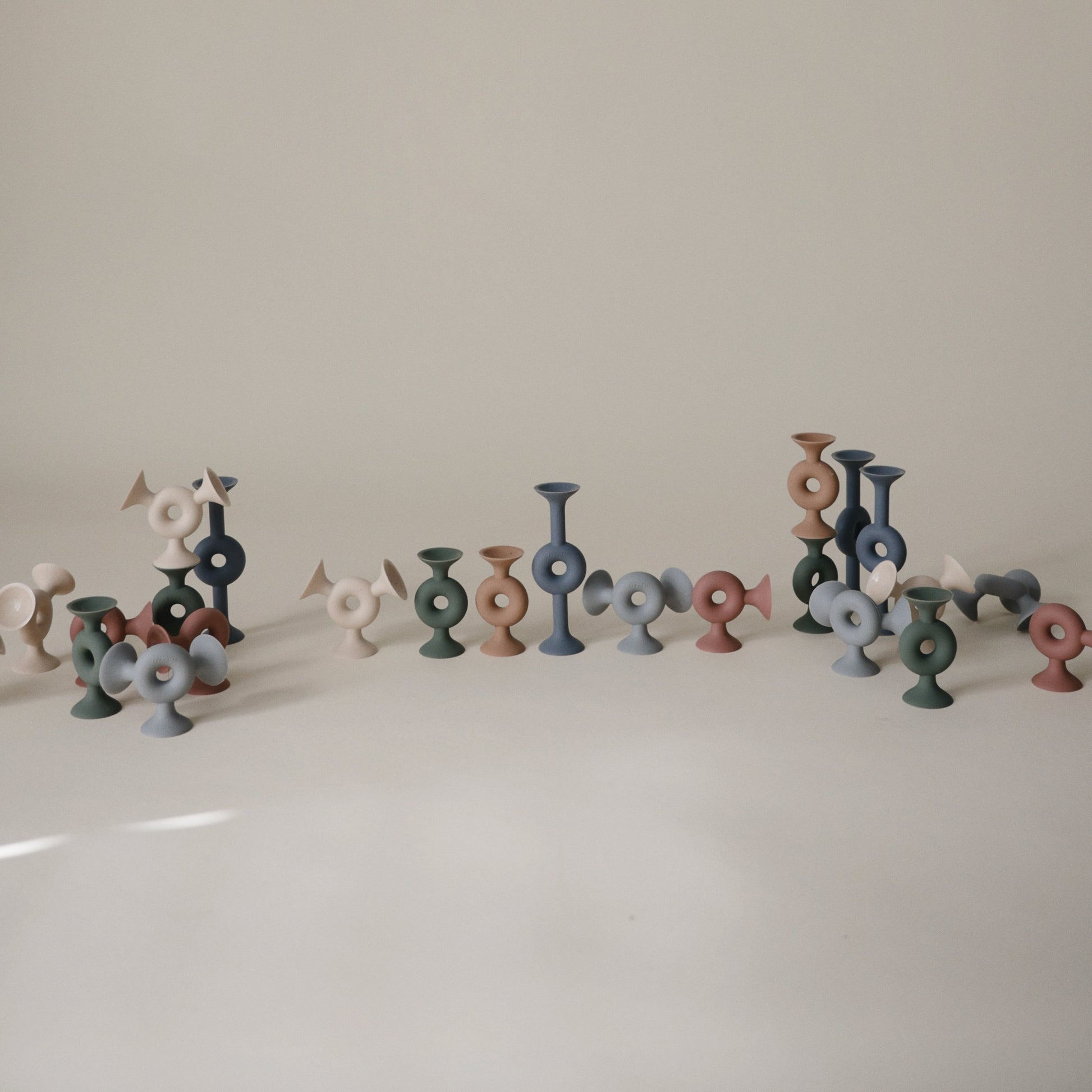 Daisy Silicone Suction Builders