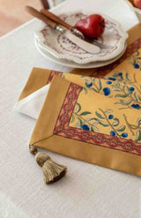 Italian Floral Decorative Table Runner for Elegant Table Setting