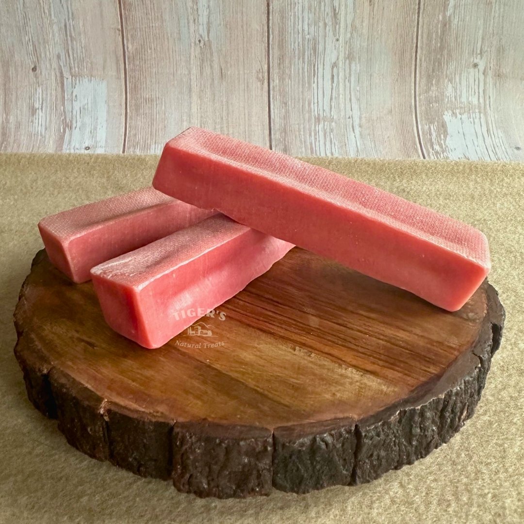 Strawberry Yak Chews for Dog, Valentine's Day Dog Treats