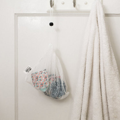 Mesh Laundry Bag & Facial Rounds Set