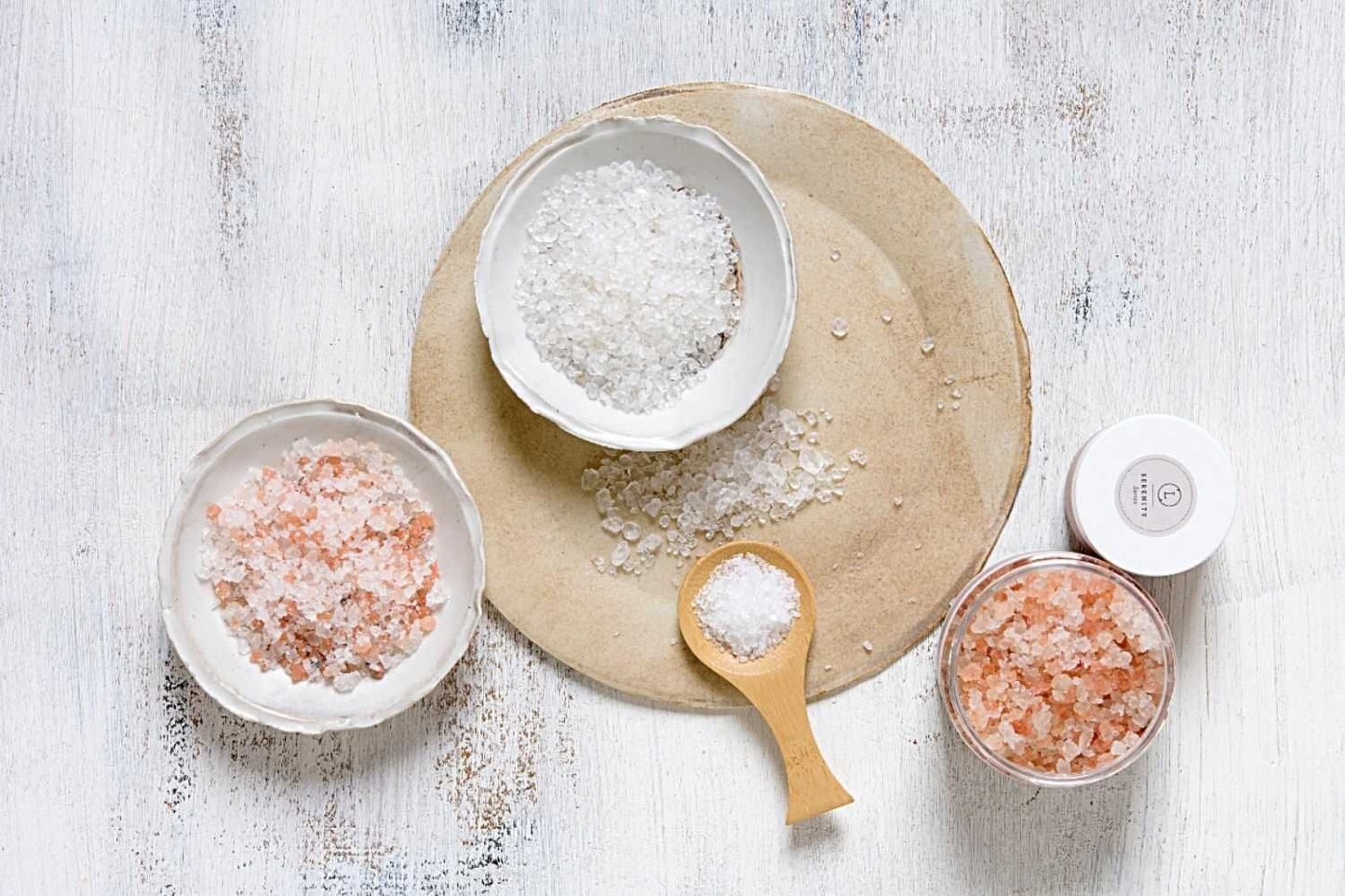 Grapefruit Natural Bath Salt Soak with CBD. Made with Dead sea, Epsom and Himalayan salts (THC frtee)