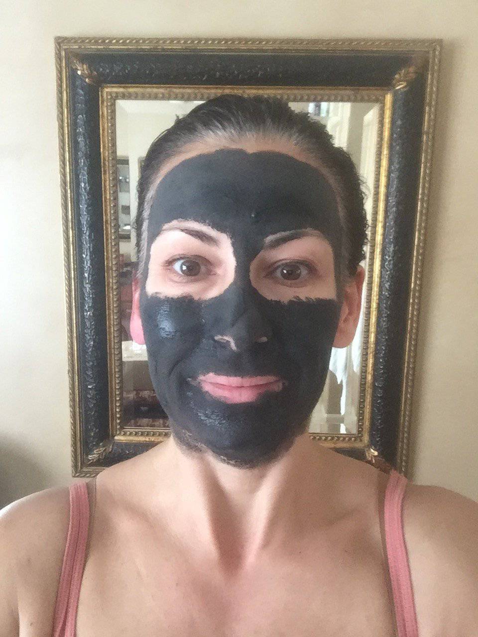 Organic Dead Sea Mud Mask With Bentonite Clay - Exfoliate & Rejuvenate