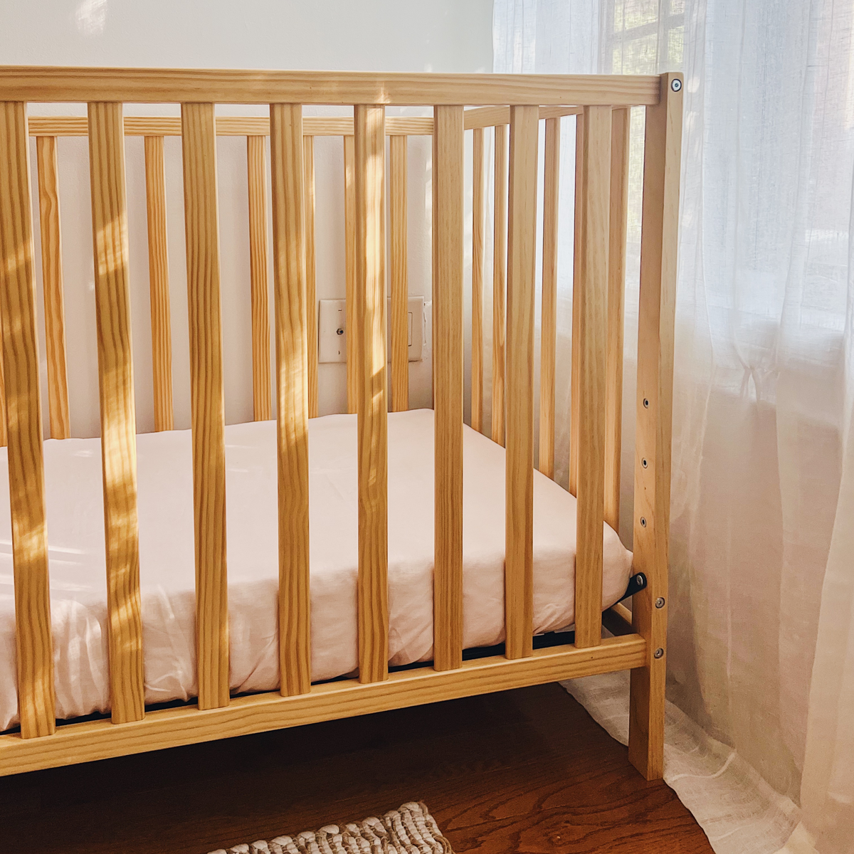 Hemp Crib Sheet in Rosewater