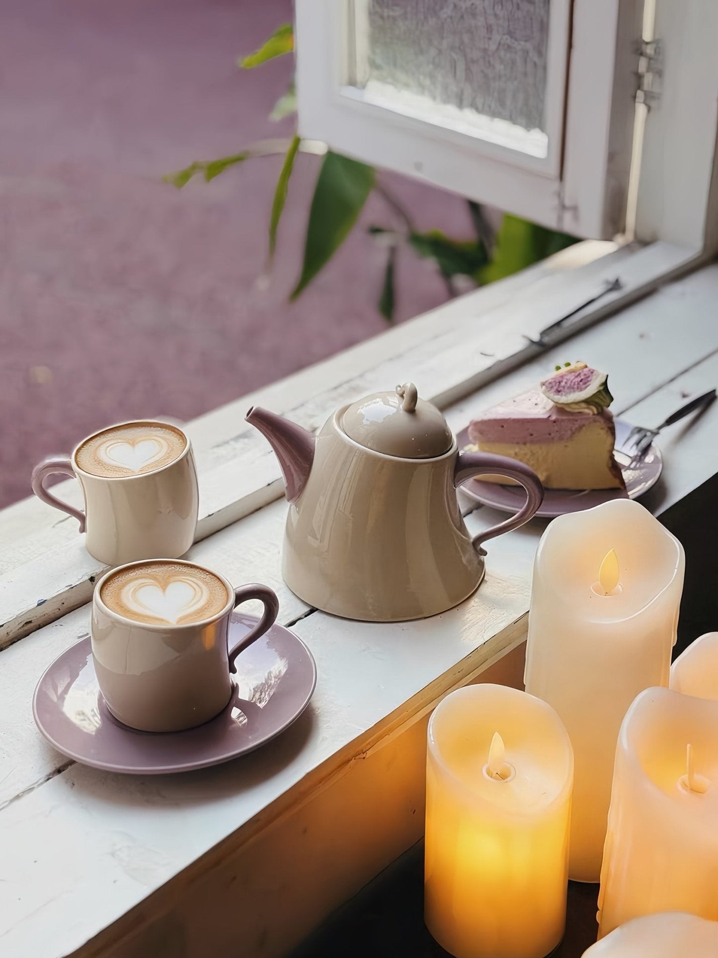 Postmodern Whimsical Wiggle Handle Ceramic Tea Set with Teapot and Mugs