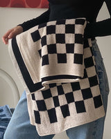 Premium Checkered Bath Towel - Long-Staple Cotton for Ultimate Softness and Absorbency