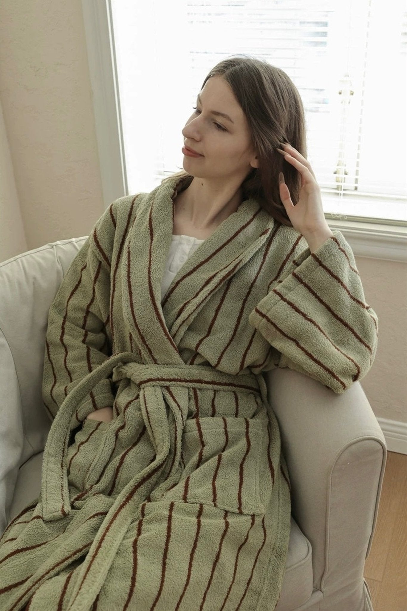 Retro Earthy Pinstripe Cotton Robe - 460 GSM Soft Absorbent Robe for Slow Living