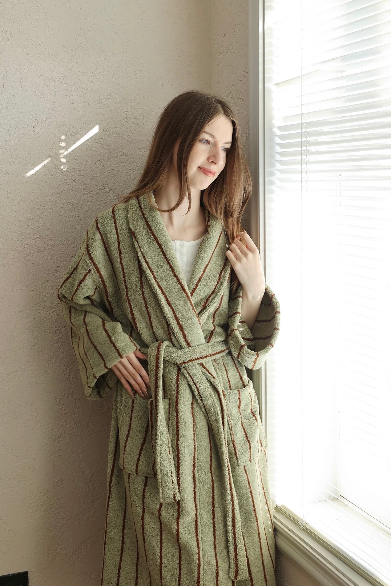 Retro Earthy Pinstripe Cotton Robe - 460 GSM Soft Absorbent Robe for Slow Living