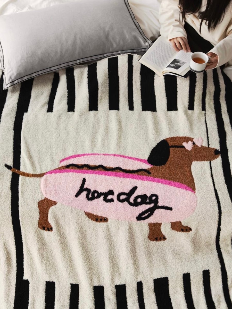 Ultra Soft Funky Cute Hot Dog Stripe Throw Blanket - Warm Thick Animal Print
