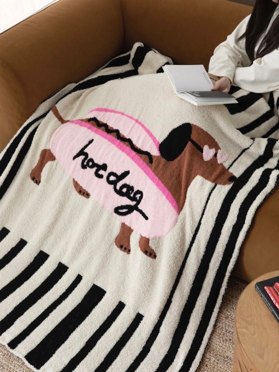 Ultra Soft Funky Cute Hot Dog Stripe Throw Blanket - Warm Thick Animal Print