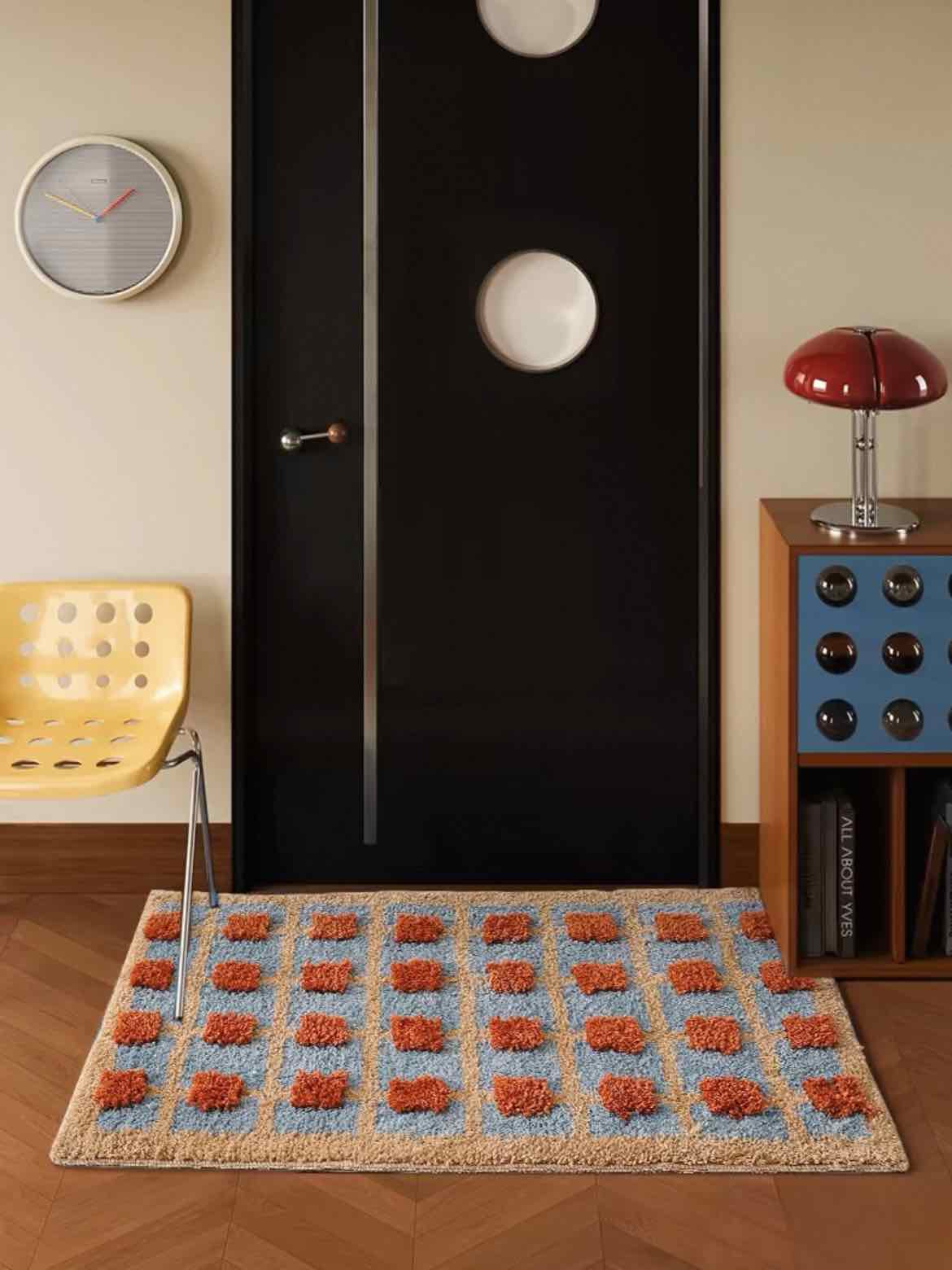 Ultra Soft Retro Bath Rug, Machine-washable, Absorbent Mat