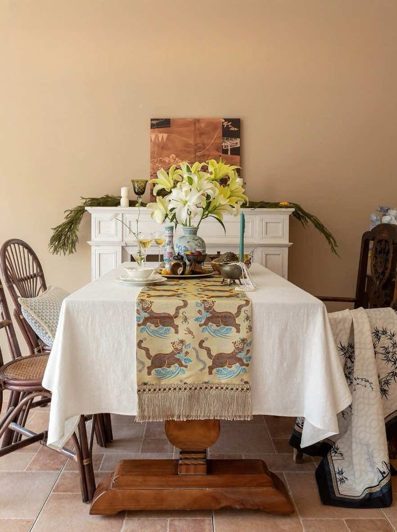 Vintage Oriental Style Table Runner for Elegant Festive Table Setting